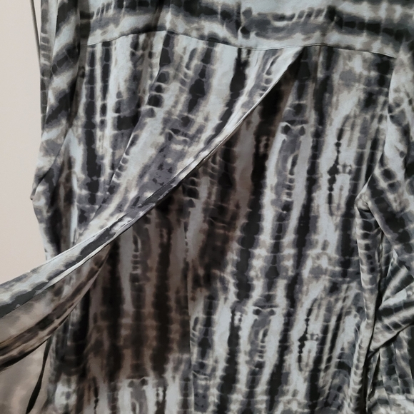 Long-sleeved blouse - Picture 3 of 4